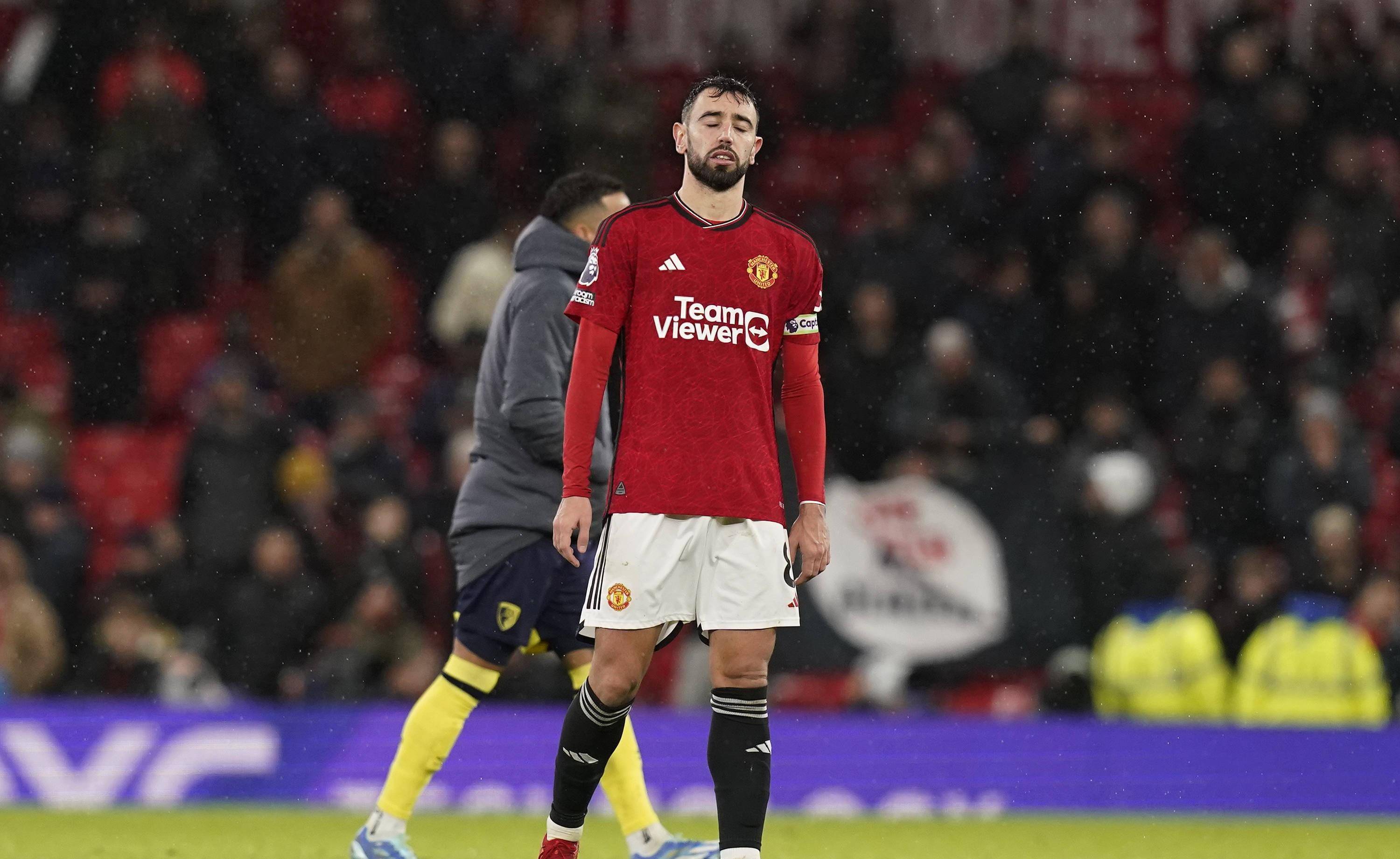 阿莫林再遇关键抉择：拿B费当核心，曼联真的选对了吗？